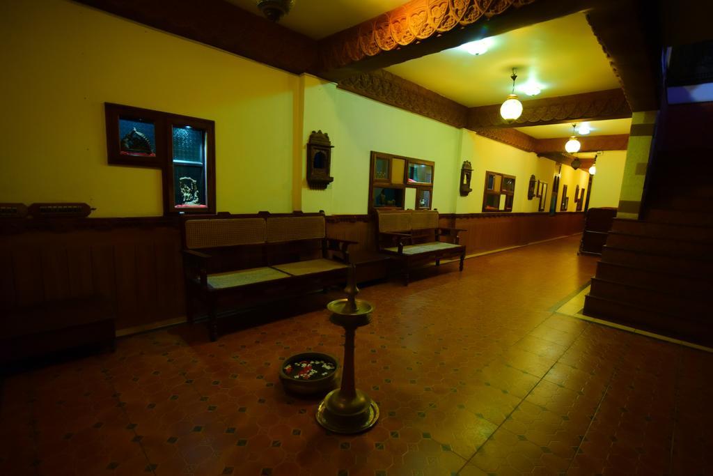 Kovalam Beach Hotel Eksteriør billede