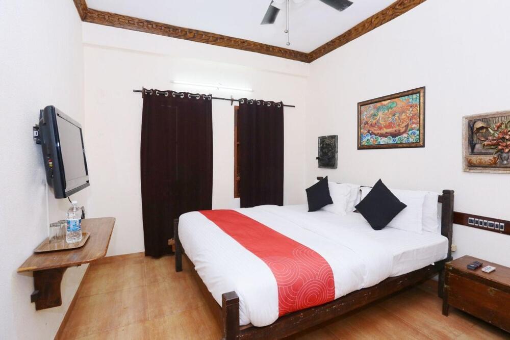 Kovalam Beach Hotel Eksteriør billede